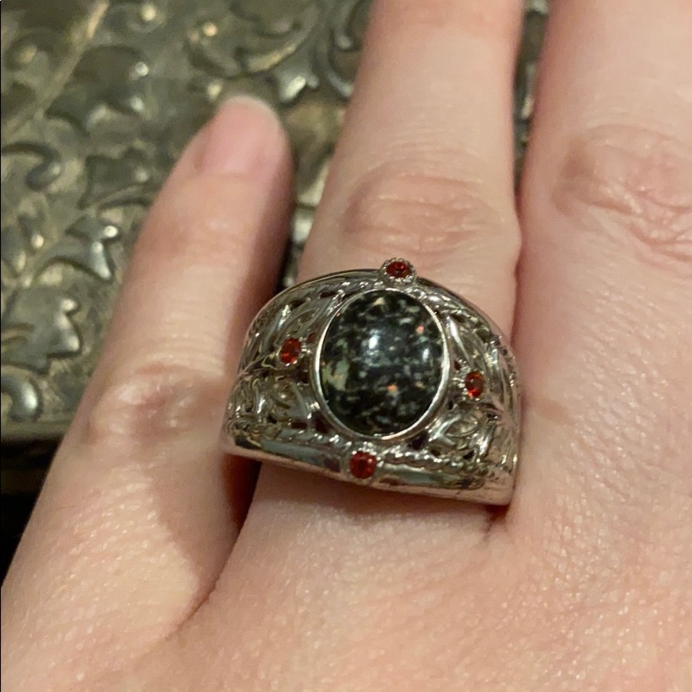 Ring